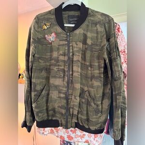 Sanctuary jacket with embroidery, beautiful, non smoking